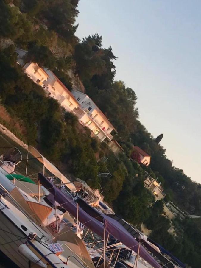 Spyros Aronis Apartments Longós Extérieur photo